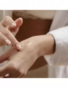 CLITORAL AROUSAL SERUM Izgató és Síkosító Gél Serkentők - Vágyfokozók Bijoux Indiscrets 2